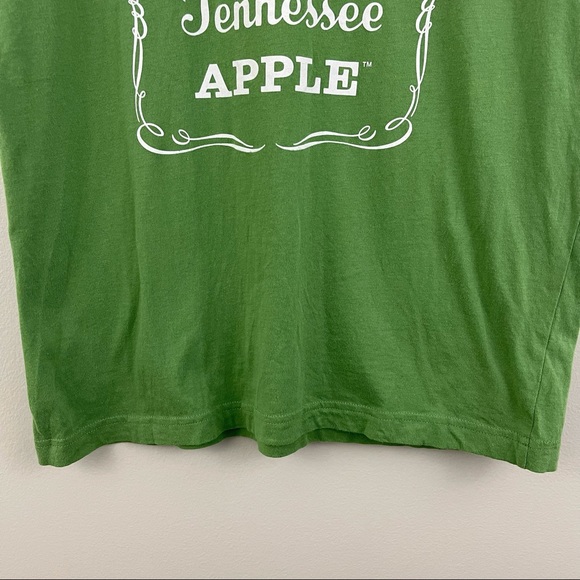 JACK DANIELS Green White Tennessee Apple Graphic Tee - Picture 5 of 7